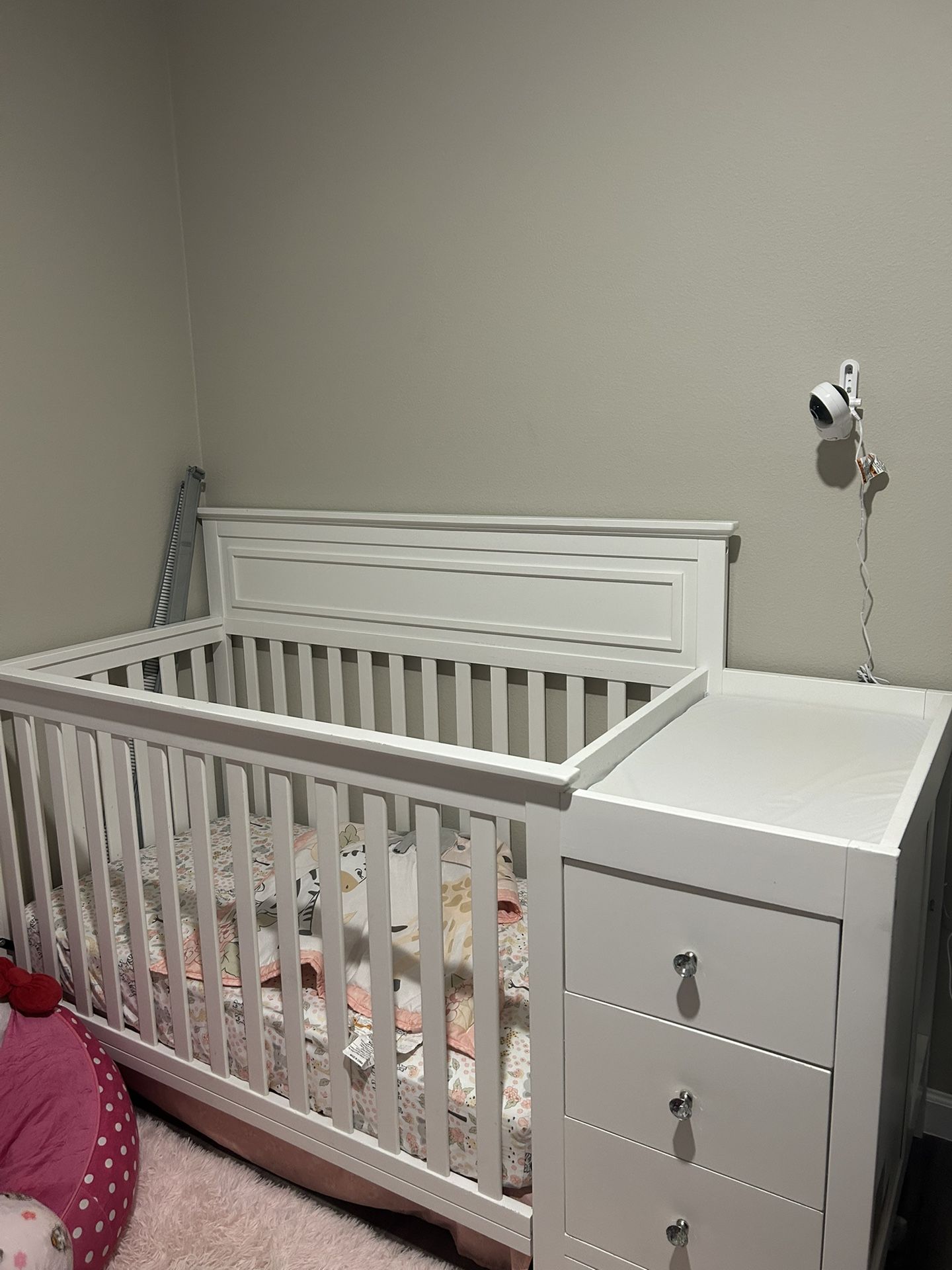 Convertible Crib to Full Bed