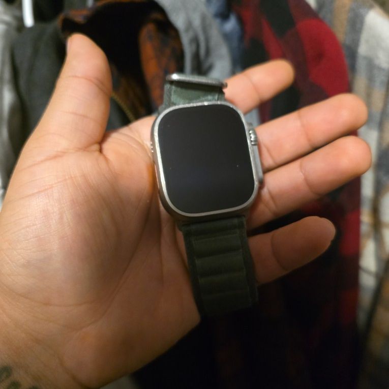 Apple Watch Ultra 1