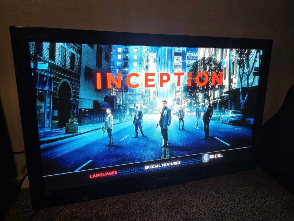 Panasonic TC-P50S2 Plasma TV (1080p High Definition)