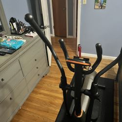 Elliptical Machine (Niceday) 