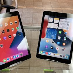 IPADS 5th & 6th Generation Like new 