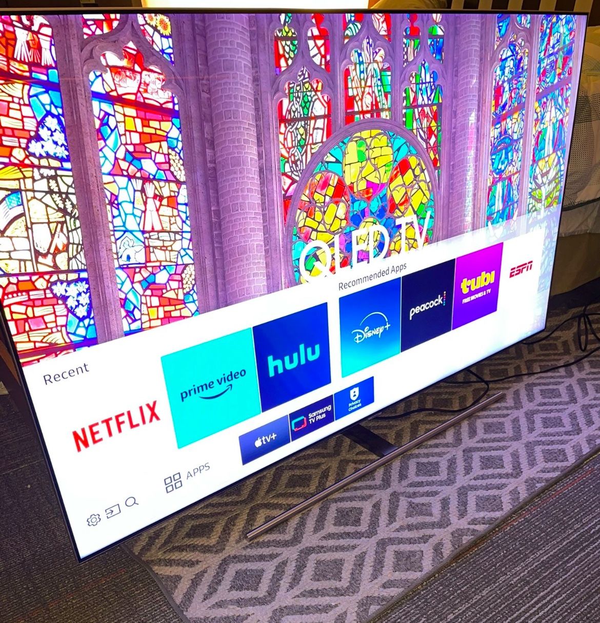 75”Samsung QLED 4K 2160p UHD Smart Tv HDR Model QN75Q7FAM