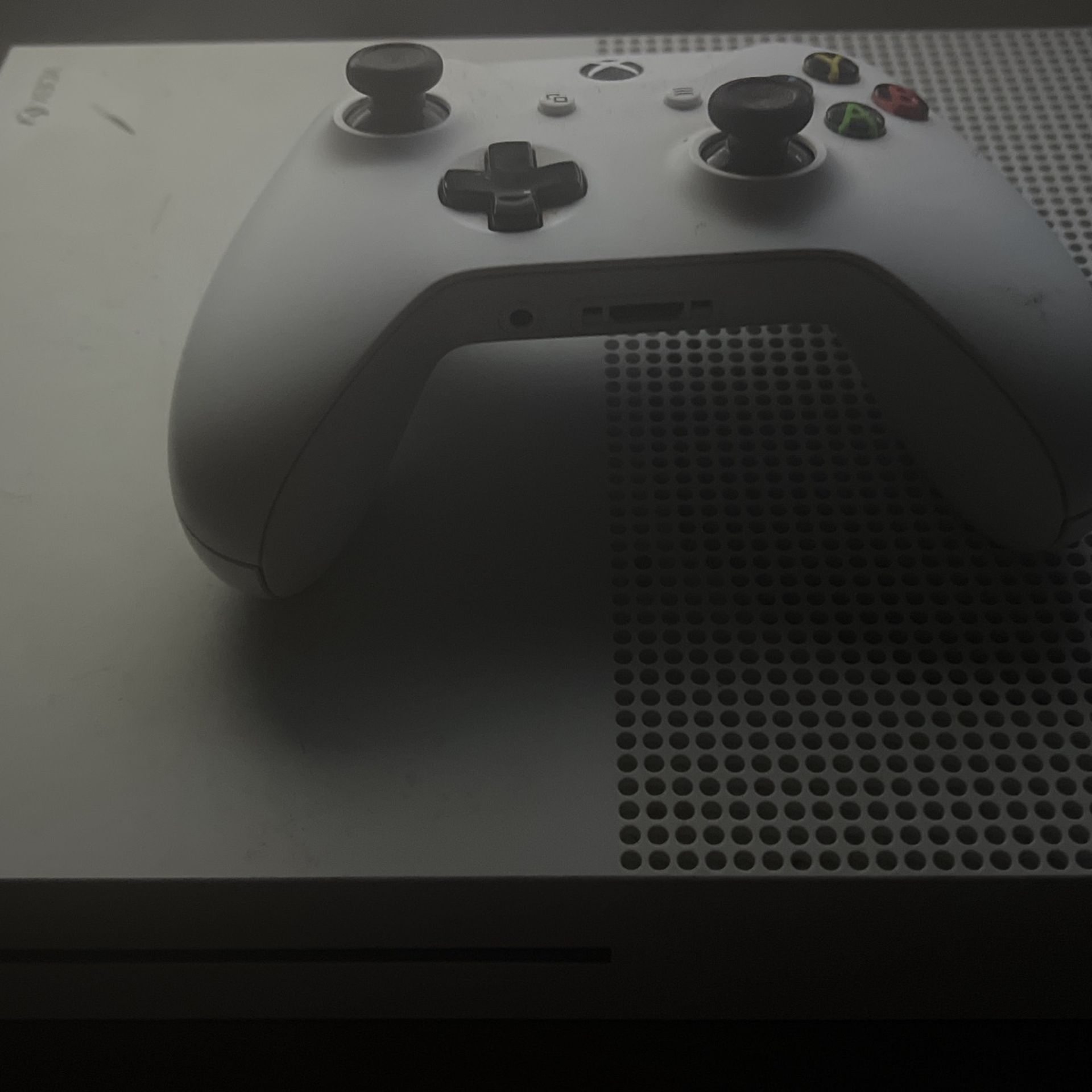 Xbox One S