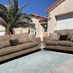 Beautiful Brown Sofa And Loveseat