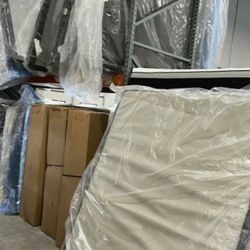 Clearing out Premium Mattress Sets! Hurry these will not last!