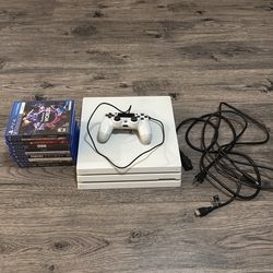 PS4 pro 1 Tb with controller