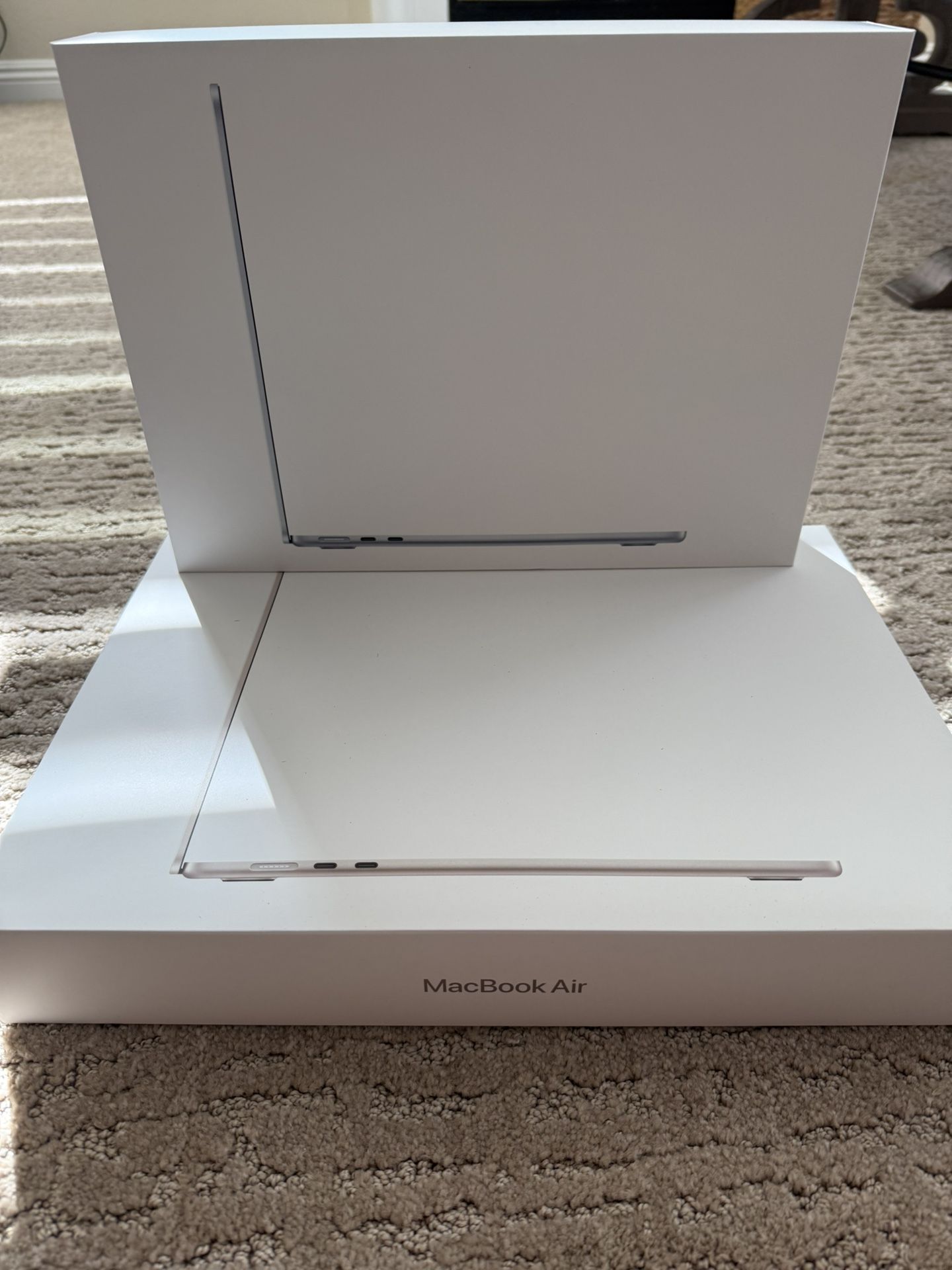 New Sealed Apple MacBook Air 13” 15” M3 M4 16GB Ram 24gb Ram 256gb 512gb AppleCare Plus Eligible