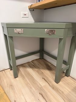 Corner Desk