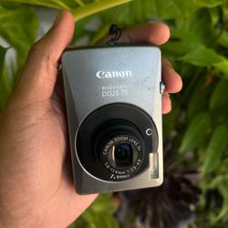 Canon IXUS 75 Digital Camera