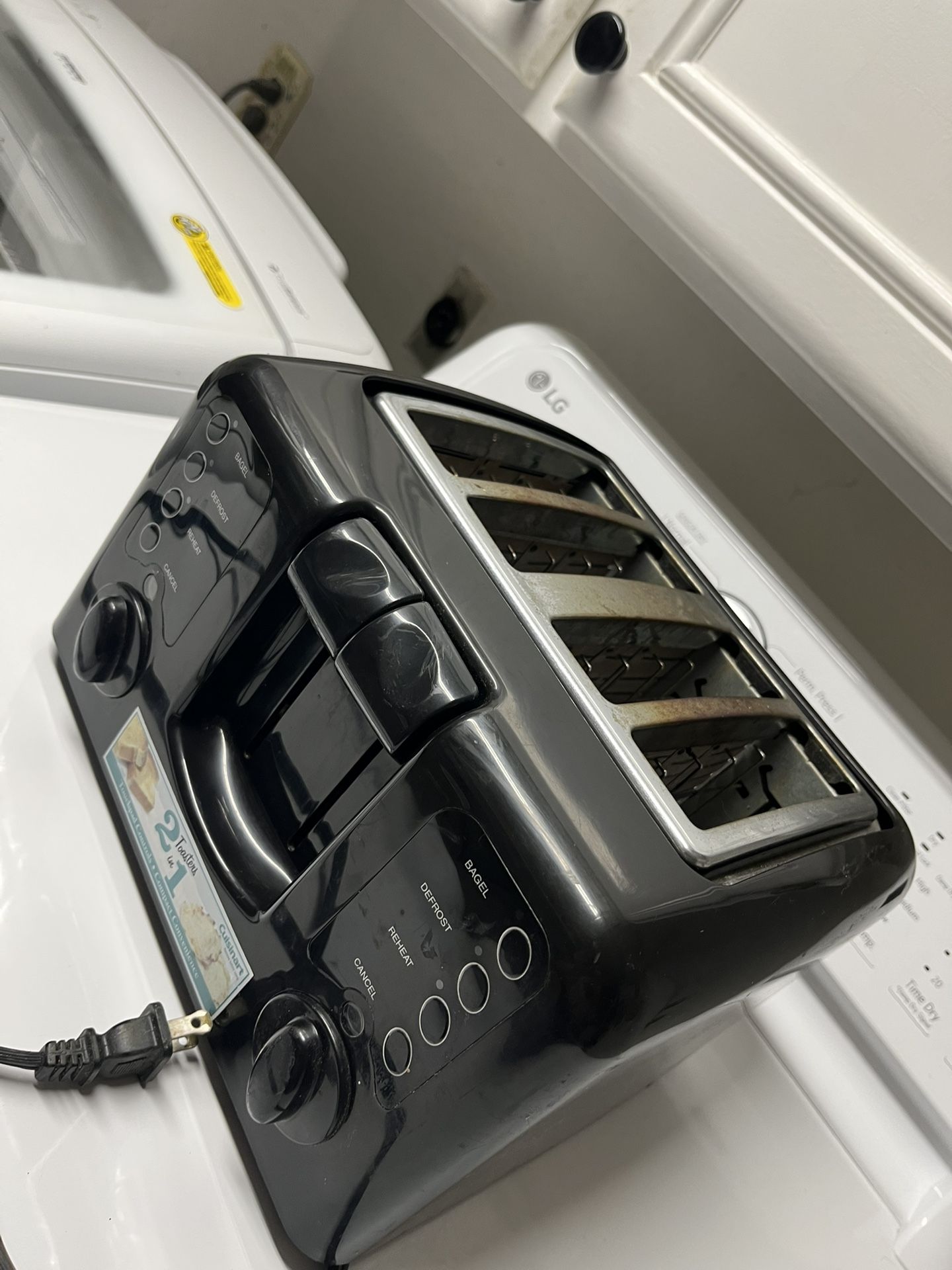 Good Used Condition Cuisinart Black Toaster