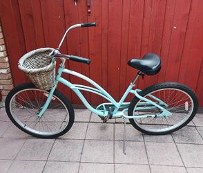 Electra by Trek Women’s Beach Cruiser Single Speed Bike