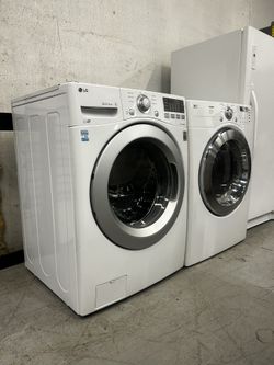 LG Stackable Front Load Washer and Dryer Set 