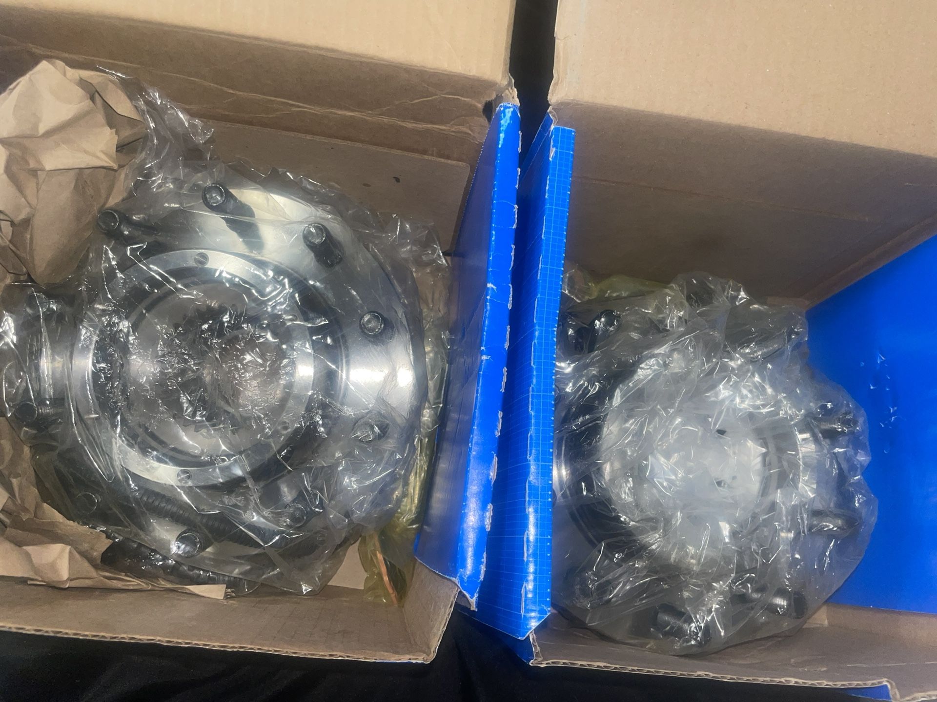Wheel Hub Assembly ‘11-‘16 F-450 F-550