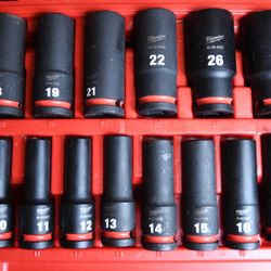 Milwaukee 1/2" Drive Deep Impact Sockets Set 49-66-7014, 6 Point, with Hard Case