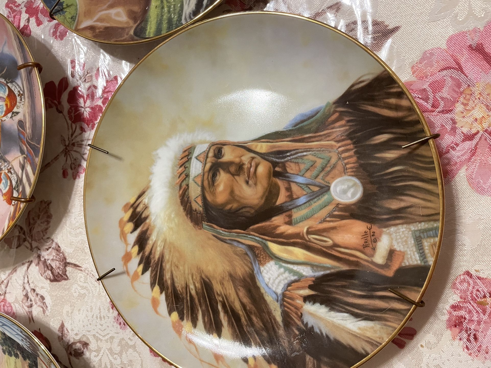 Collectible Plates With Holders Native American Plates