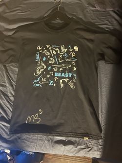 limited addition signed Mr Beast shirt