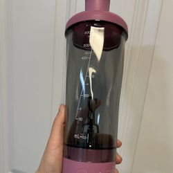 Electric Protein Shaker Bottle Automatic Stirring Mug Sports Health Cup for Gym Waterproof Cup Tritan Materia Cup (Pink)