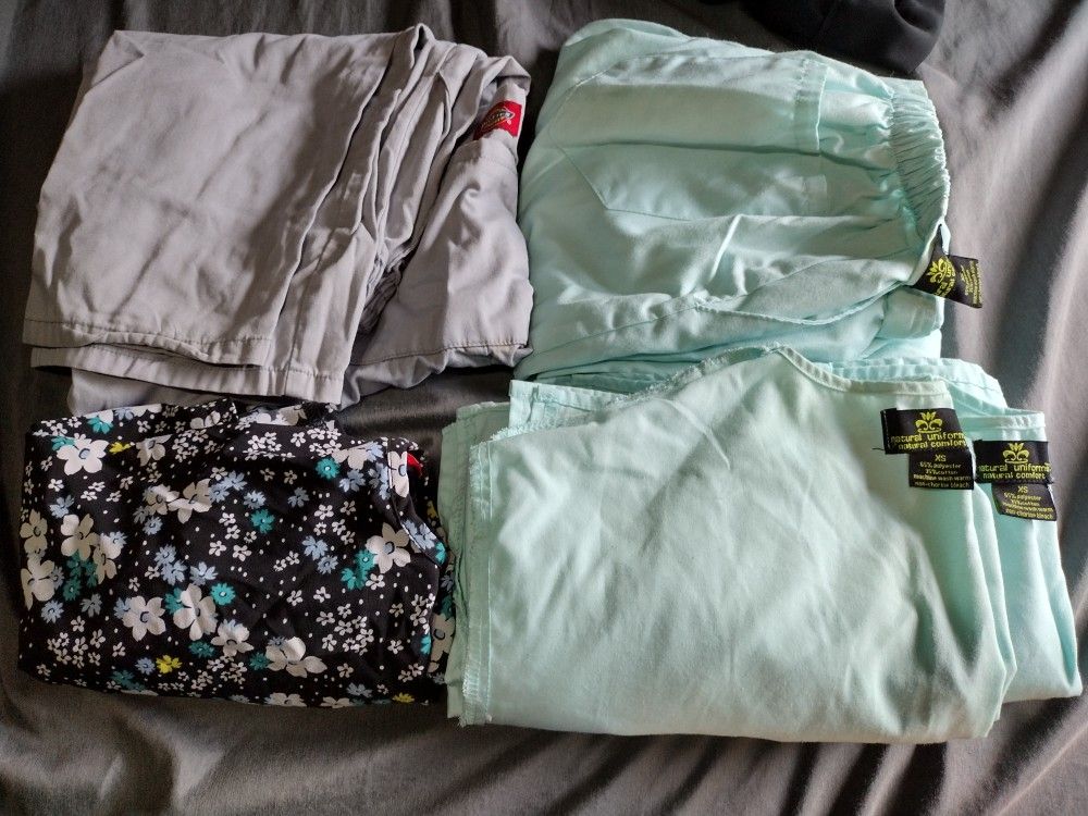 Scrubs M & XS