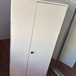 Small Closet With Shelves 