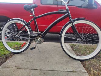 Lahaina Beach cruiser in matte black