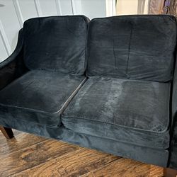 Black Love seat - brand New 