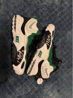 Nike Air Max Speed Turf Philadelphia Eagles - Men’s Size 12