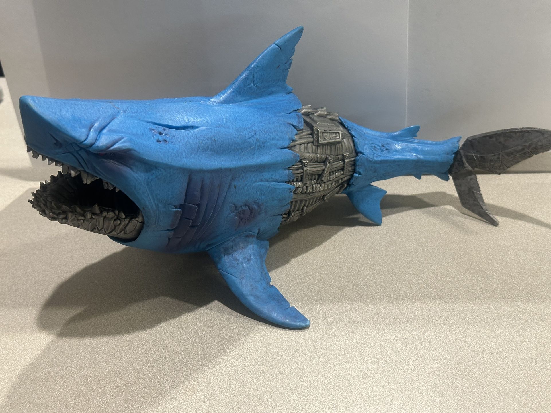 McFarlane Toys Raw 10 Fren-Z Figure 2020 Cybernetic Robot Great White Shark
