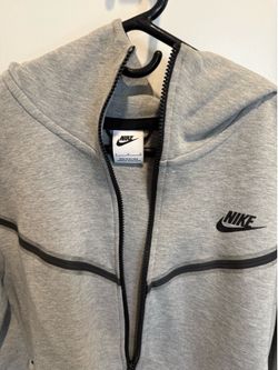 Nike tech