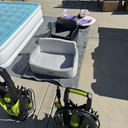 Small $30  And Large Dog $40  Car Seat 