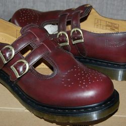 Uni Sex Doc Martens