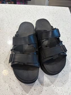 UGG Black Platform Sandals size 9