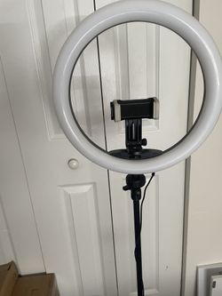 Ring Light With Tripod