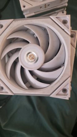 Lian Li TL 120mms White Fans X6