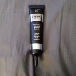 IT Cosmetics Bye-Bye Undereye