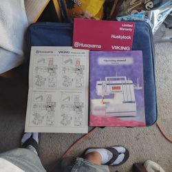 Husqvarna Viking Huskylock 936