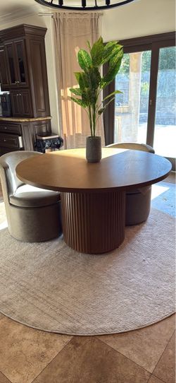 Round Wood Dining Table with Fluted Pedestal Base