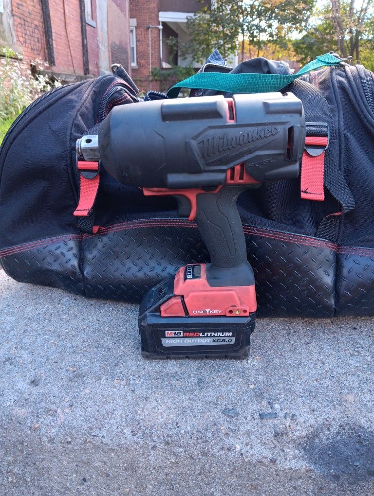 3/4" Milwaukee Cordless Impact Gun