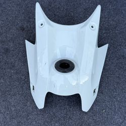 22 KAWASAKI NINJA Z650 ER650H 17-22  14093-0483 TRIM IGNITION LOCK TANK FAIRING