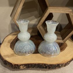 2 NWT Vintage Fenton Glass Opalescent Iridescent Daisy & Buttons Candlesticks