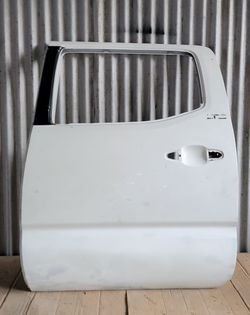 2005-2015 Toyota Tacoma Rear Door Shell Driver Left Side OEM