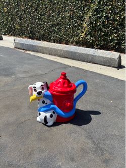 Rare HTF Collecible Sakura NY Disney 101 Dalmatians Figural Teapot Fire Hydrant