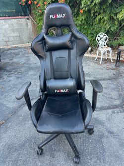 Computer chair