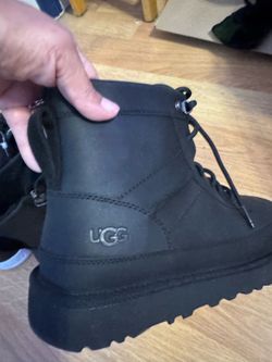 Ugg