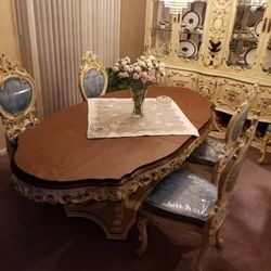 Antique Dinning Room Set w/ Chandelier 