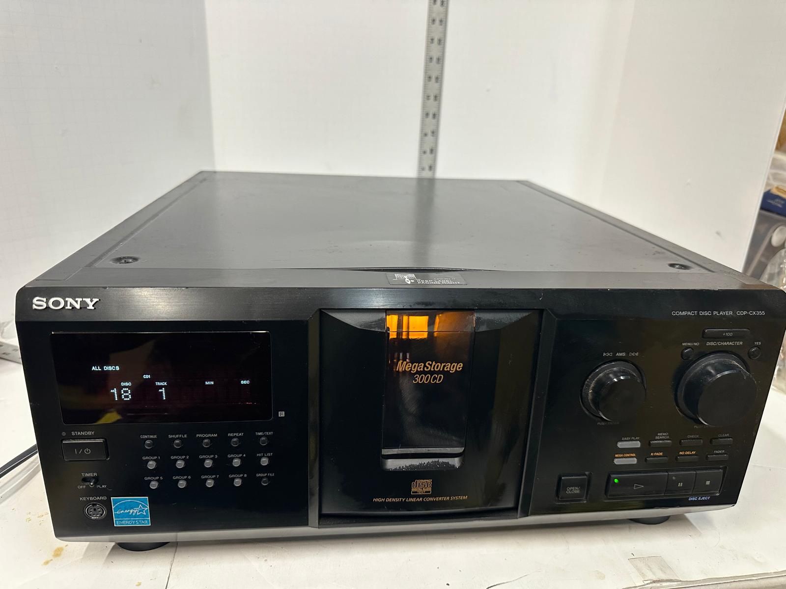 Sony CDP-CX355 300-Disc CD MegaChanger w REMOTE+ GUARANTY In working condition