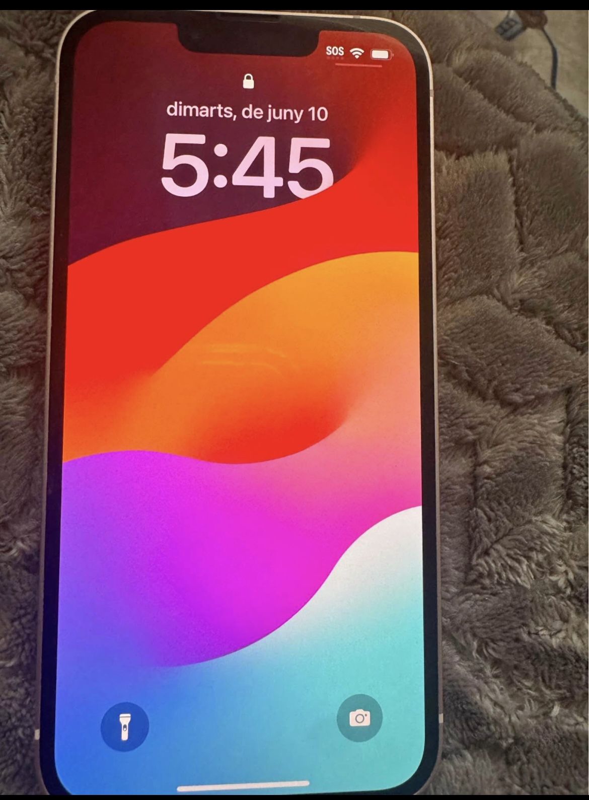 iPhone 13