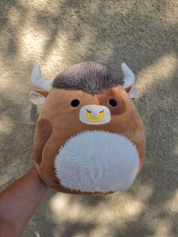 Brown bull/cow Squishmallow