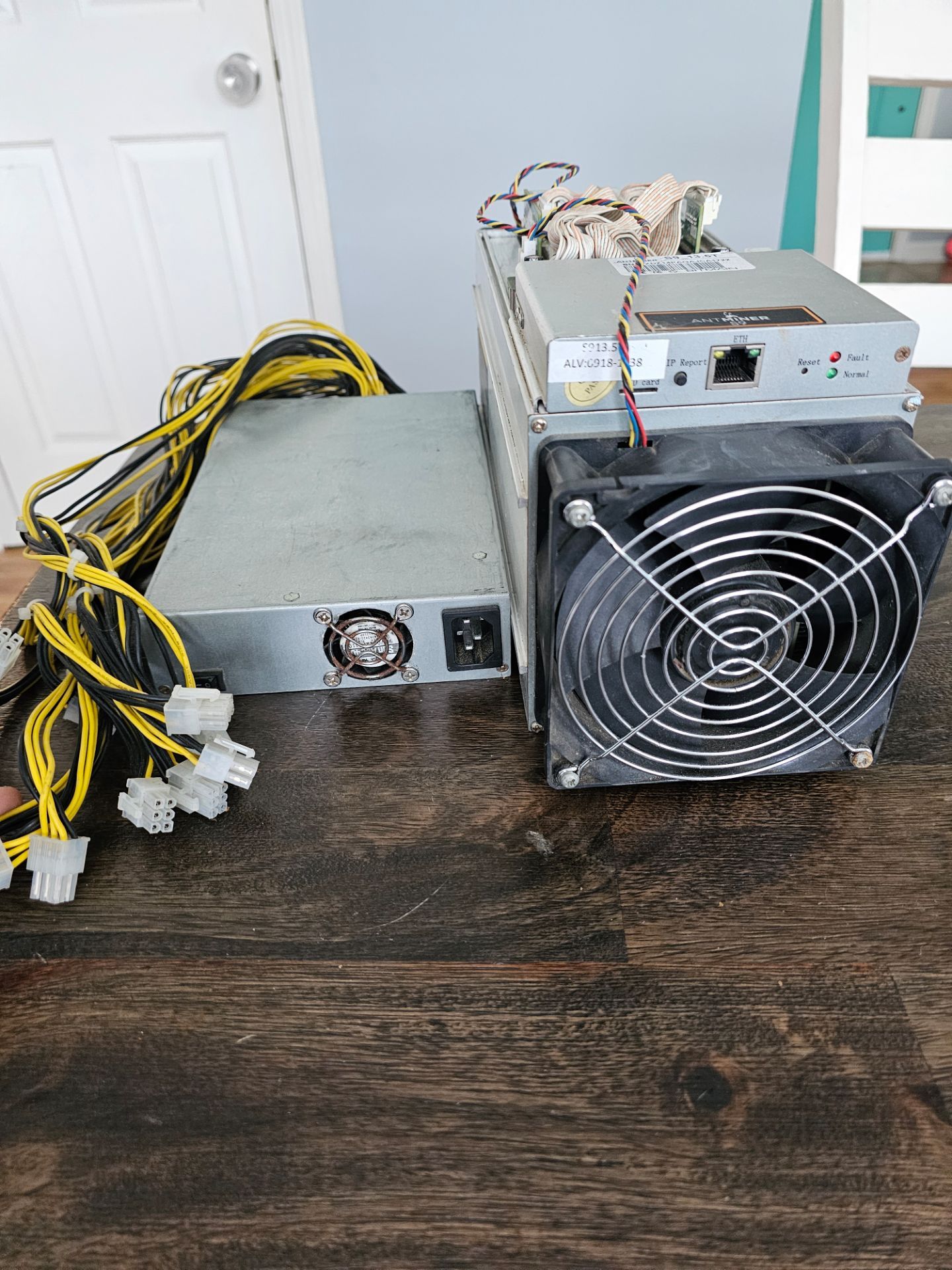 Bitmain Antminer S9 13.5T SHA(contact info removed)W Asic Miner BTC - No Power Cord