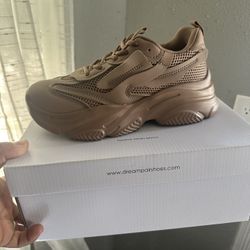 Womens Shoes 