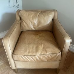 BROWN LEATHER CHAIR
